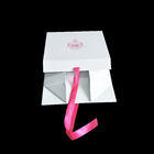Dikdörtgen Şekli ile Şerit Kağıt Hediye Kutusu Zarif Beyaz Katlanabilir Karton Tedarikçi